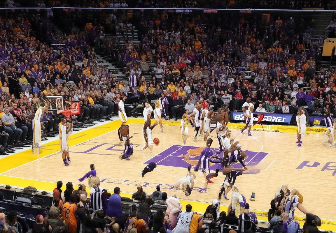 洛杉矶湖人VS萨克拉门托国王：季前赛战术对决解析与球员亮点